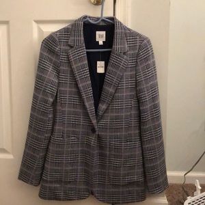 NEVER WORN TAG STILL ON. Gap coat